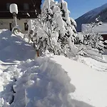 Furhapter Mit Bio- Bauernhof
