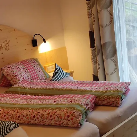 Fuerhapter Mit Bio- Bauernhof