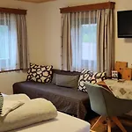 Fuerhapter Mit Bio- Bauernhof *