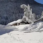 Feriegård Fuerhapter Mit Bio- Bauernhof *